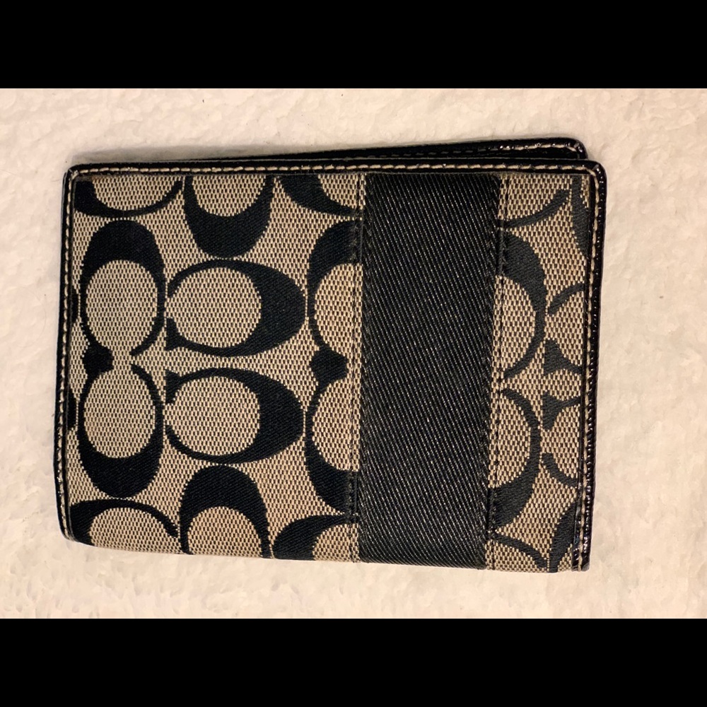 Coach passport holder